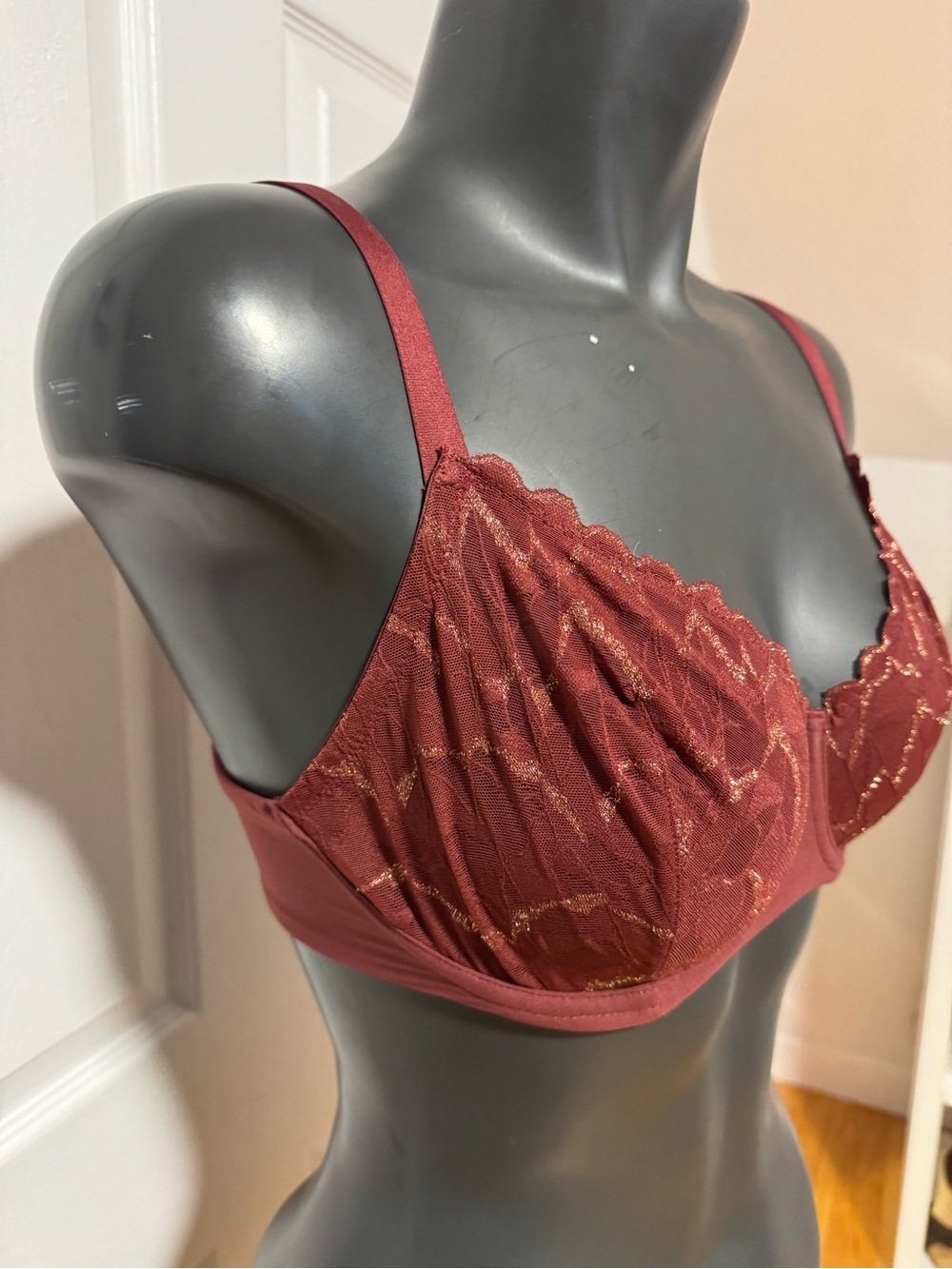 bra - Picture 2 of 5
